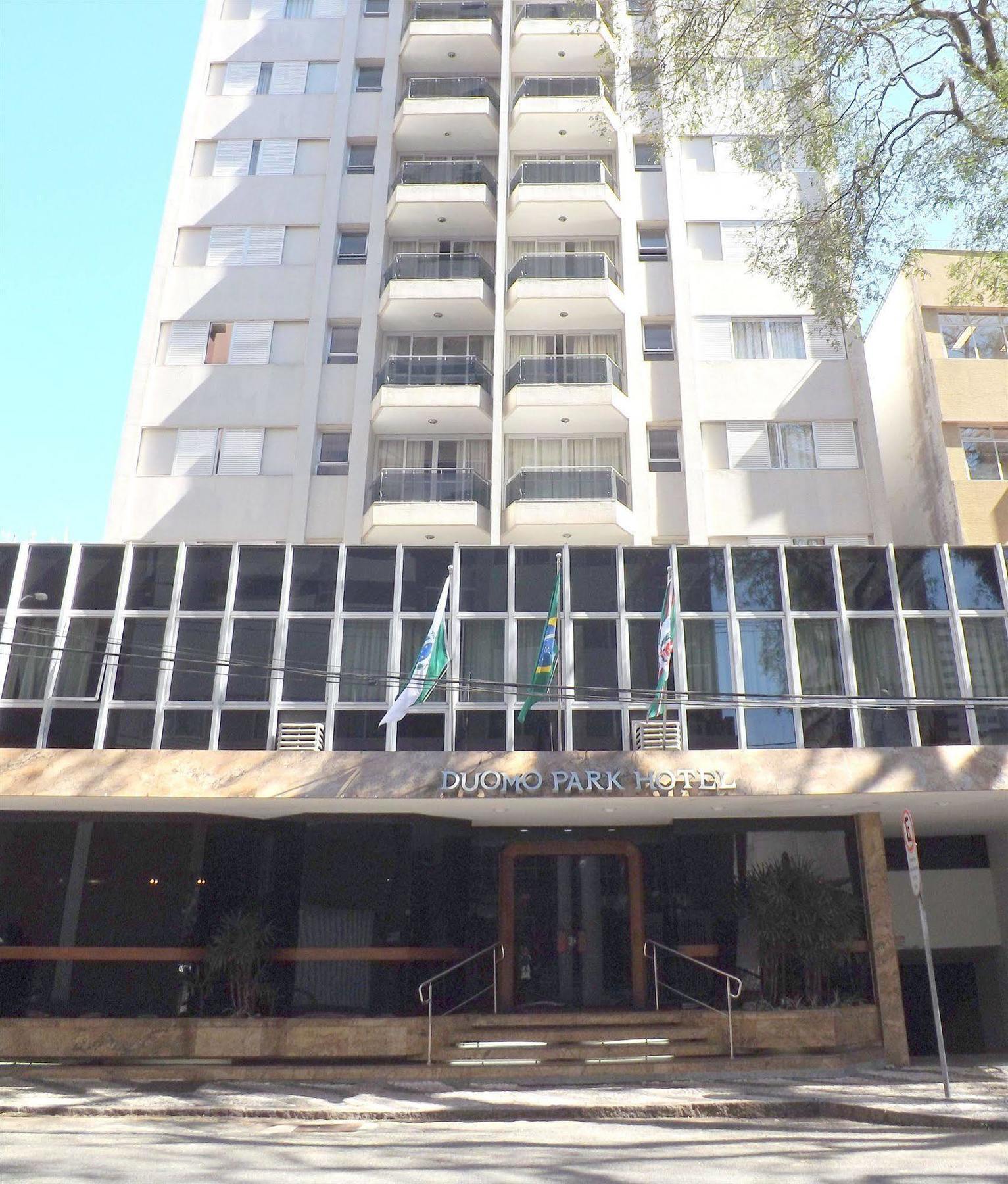 Duomo Park Hotel Curitiba Exterior foto